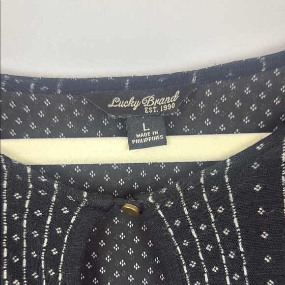 Lucky Brand Black Sheer Dolman Sleeve Keyhole Blouse Size Large - Picture 3 of 9